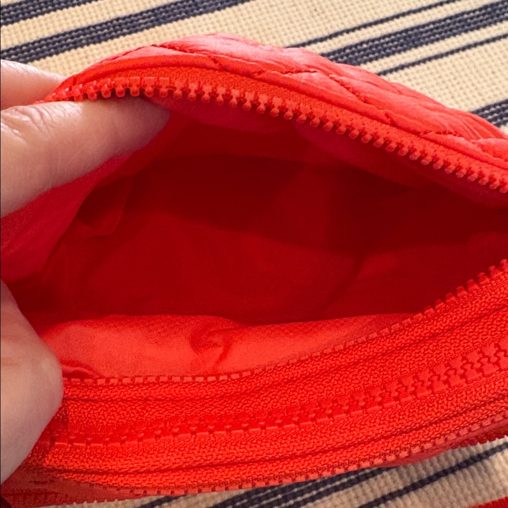 NWT MZ Wallace Metro Scout Deluxe Crossbody Bag in Poppy - Picture 10 of 14